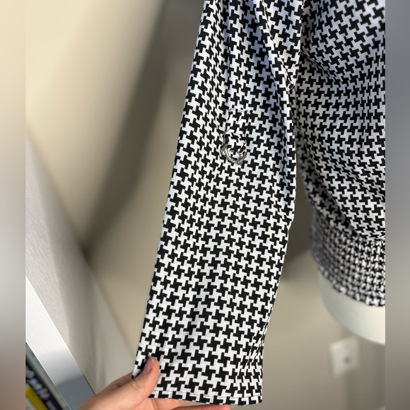 MICHAEL Michael Kors Black and White Blouse - Picture 4 of 12